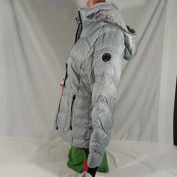 Women's Nautica Puffer Jacker with Faux Fur Lined Hood Silver-Sz: M- New w/Tags - Picture 4 of 4